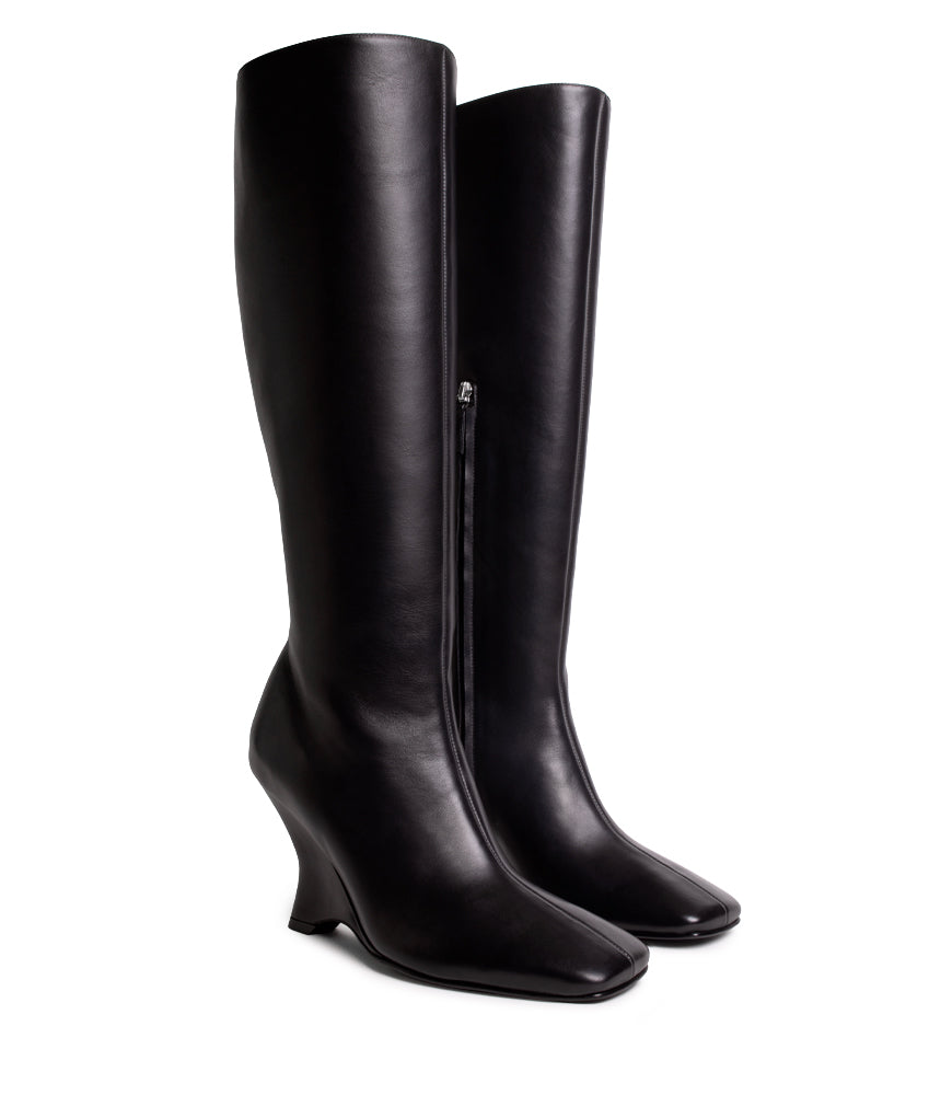 CLEMENTA CALF LEATHER IN BLACK