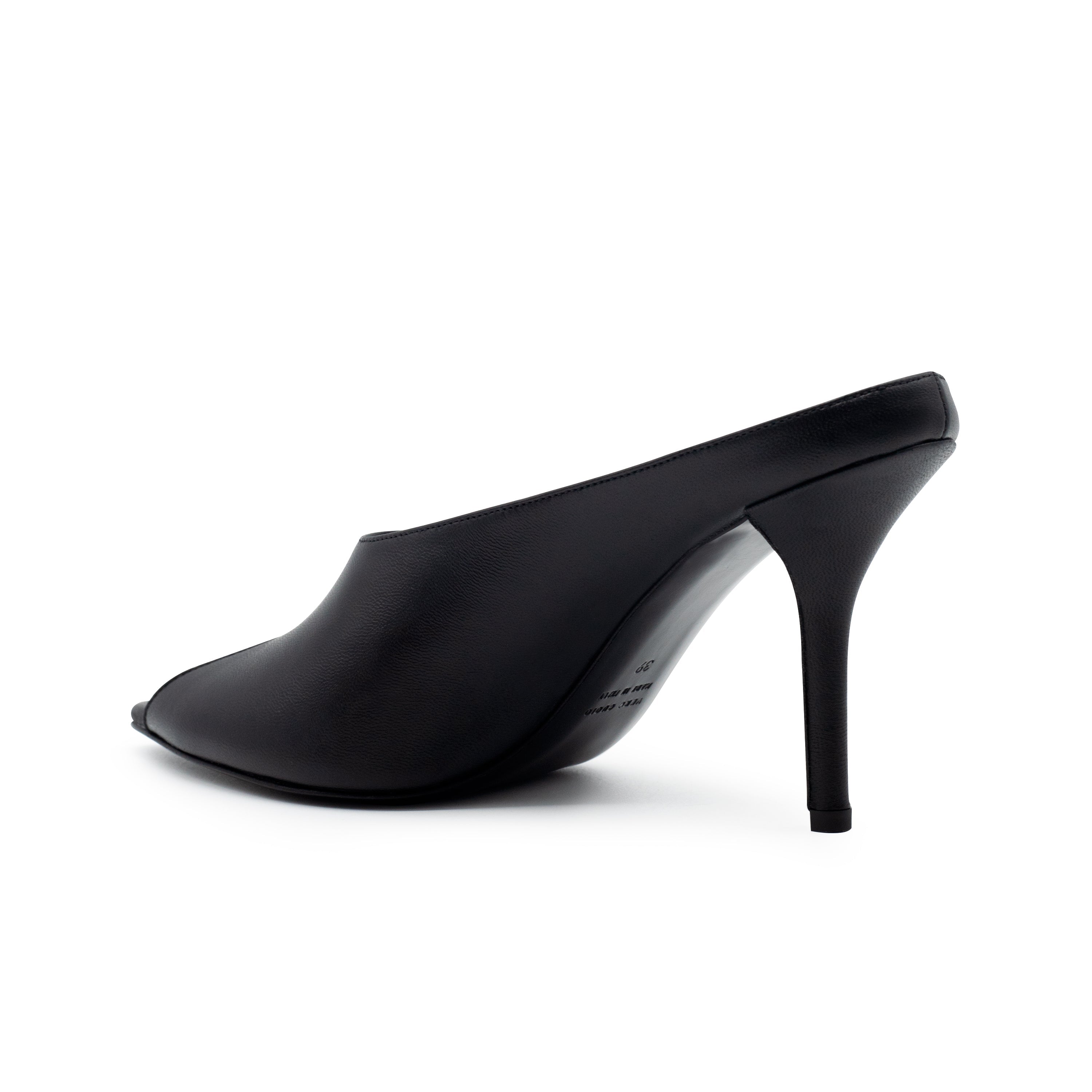 GIA X THE GARMENT - ELLA BLACK IN LEATHER