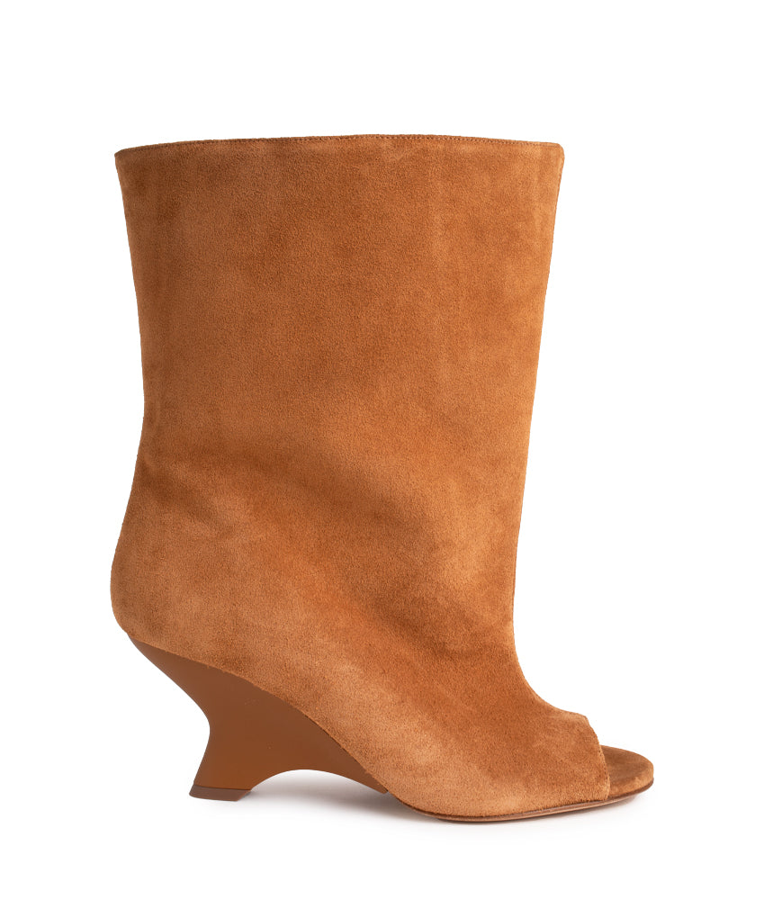 GIA SUEDE LEATHER IN CAMEL