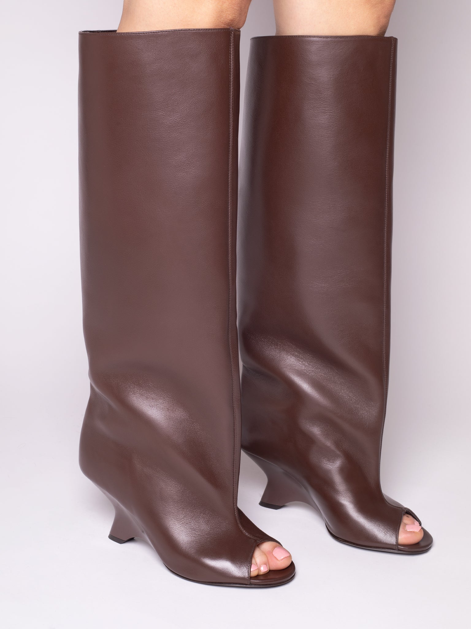 NINETTE CALF LEATHER IN BROWN