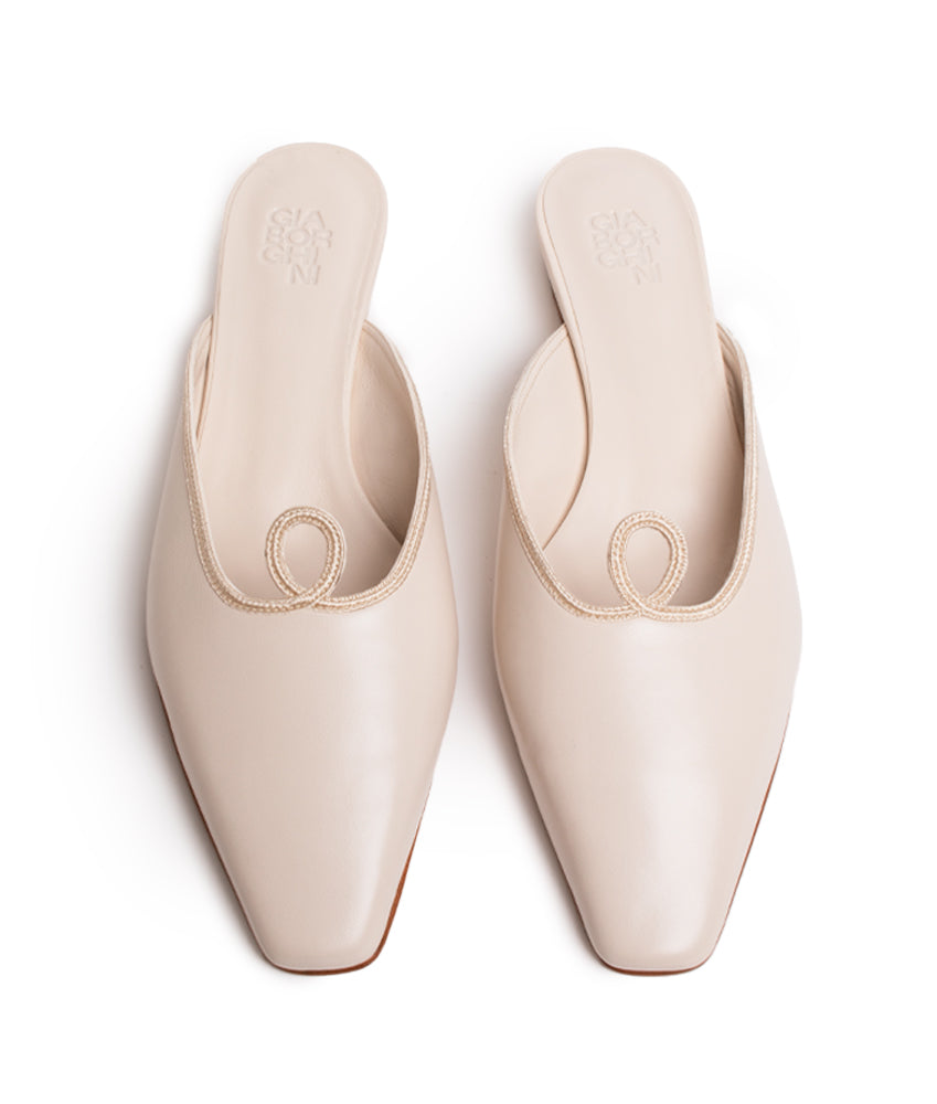 RUTH NAPPA LEATHER IN SAND