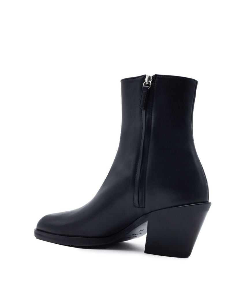 TAYLOR CALF LEATHER IN BLACK