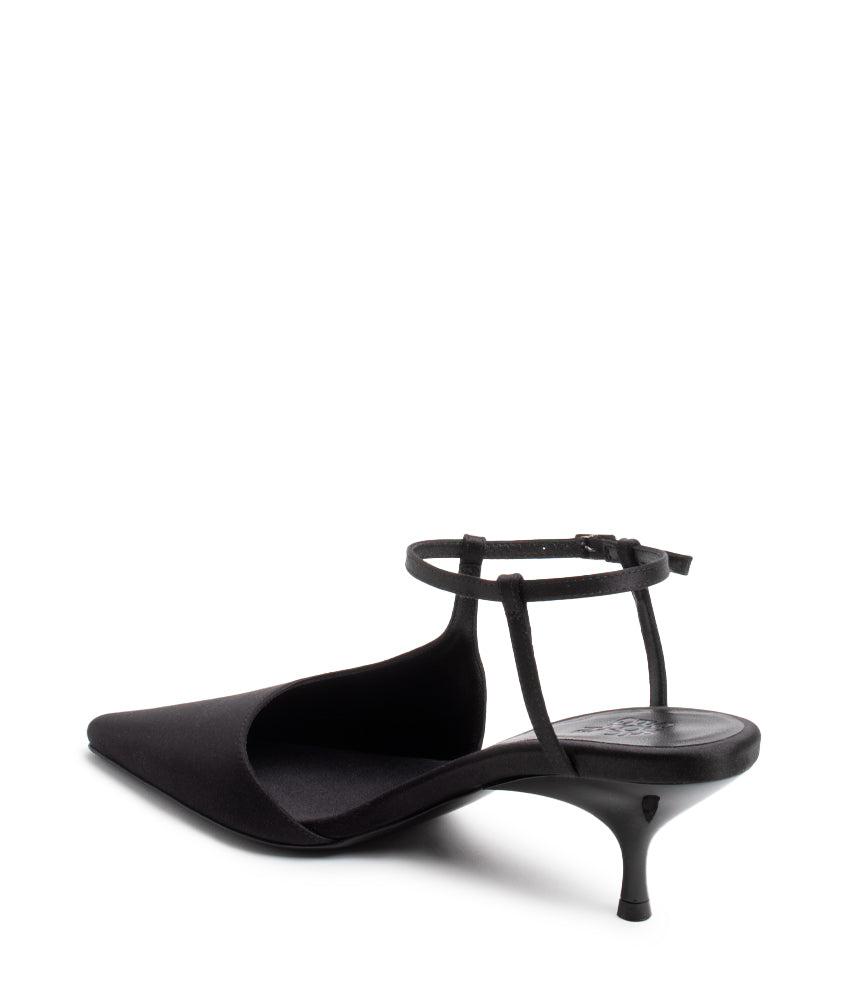 CALLAS SATIN IN BLACK