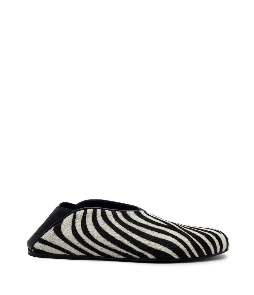 GRANNY SLIPPER IN ZEBRA