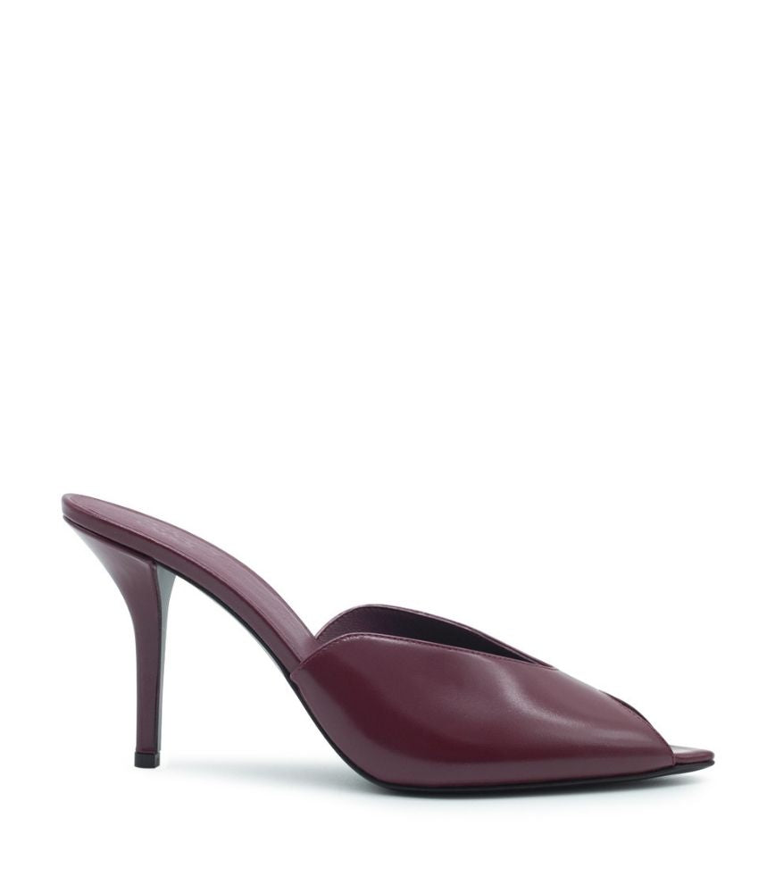 ROMI SHINY CALF LEATHER IN BORDEAUX