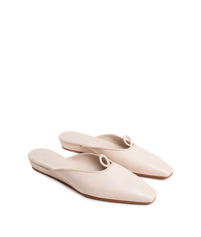 RUTH NAPPA LEATHER IN SAND