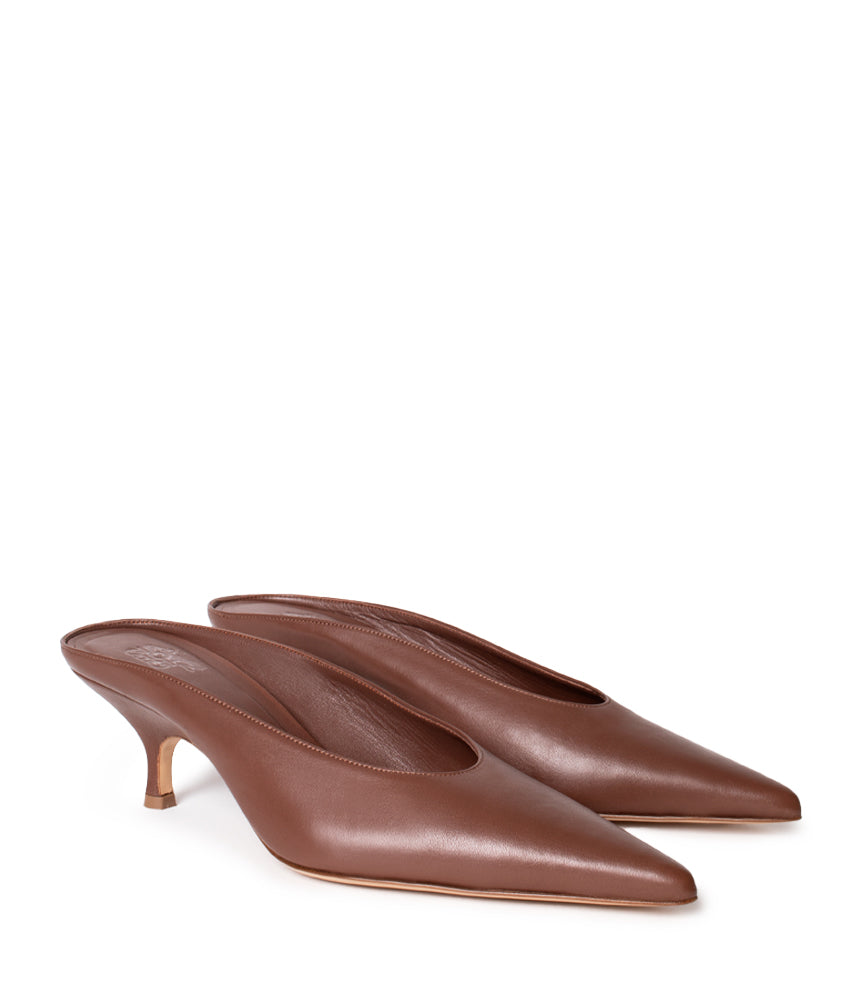 SABRINA NAPPA LEATHER IN TIRAMISU'