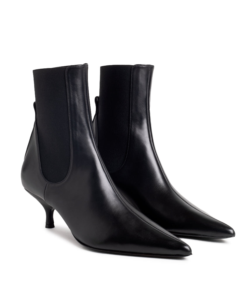 TARA CALF LEATHER IN BLACK